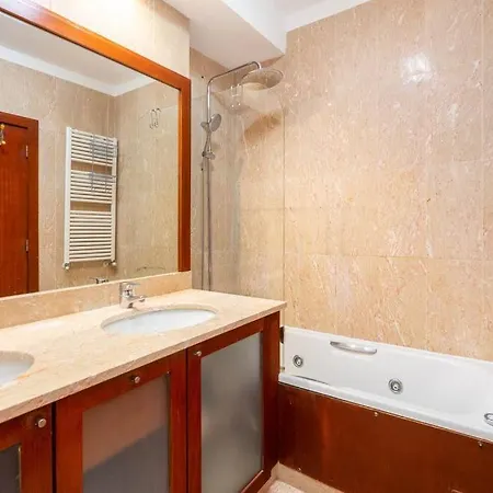 Ocean Front 2Bed Luxury W/ Elevator Parking Wi-Fi Apartment Matosinhos  Exterior photo