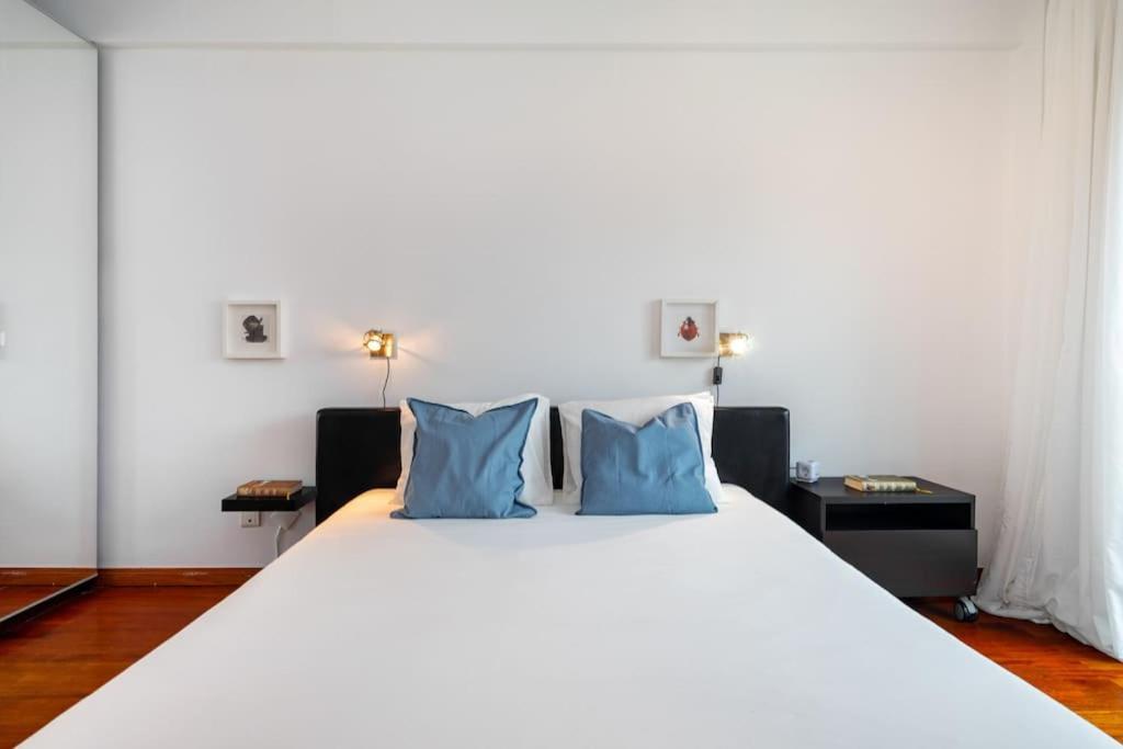 Apartment Ocean Front 2bed Luxury W/ Elevator Parking Wi-fi *