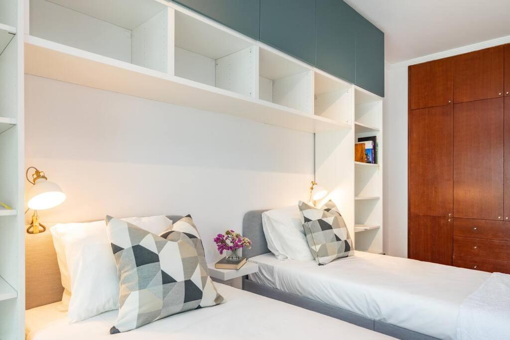 Ocean Front 2bed Luxury W/ Elevator Parking Wi-fi Matosinhos (Porto)