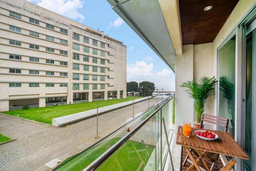 Apartment Ocean Front 2bed Luxury W/ Elevator Parking Wi-fi