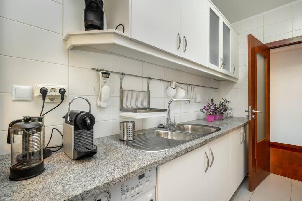 Apartment Ocean Front 2bed Luxury W/ Elevator Parking Wi-fi