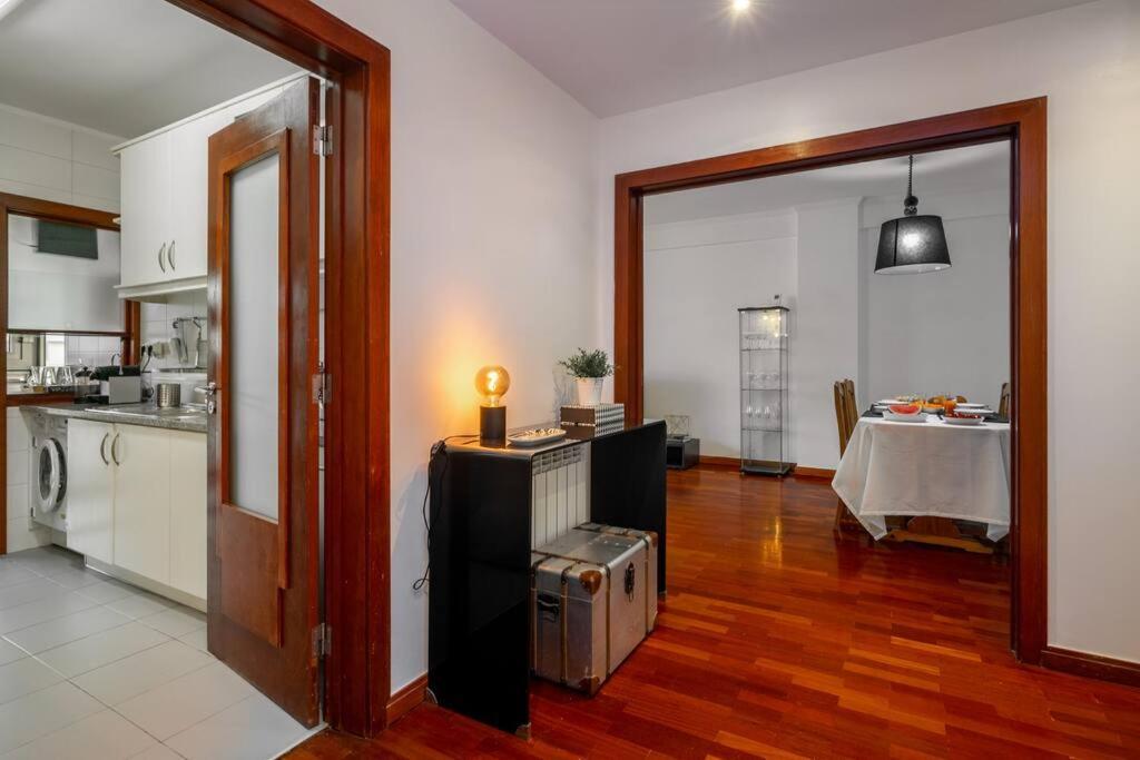 Apartment Ocean Front 2bed Luxury W/ Elevator Parking Wi-fi *