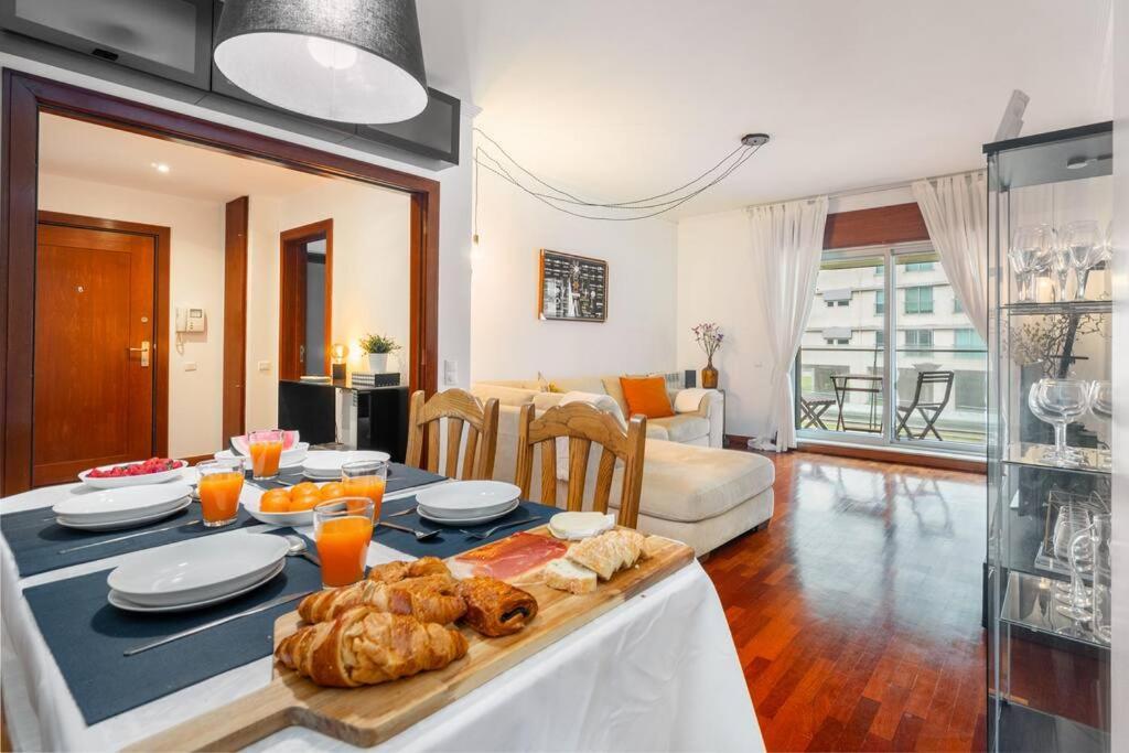 Apartment Ocean Front 2bed Luxury W/ Elevator Parking Wi-fi *